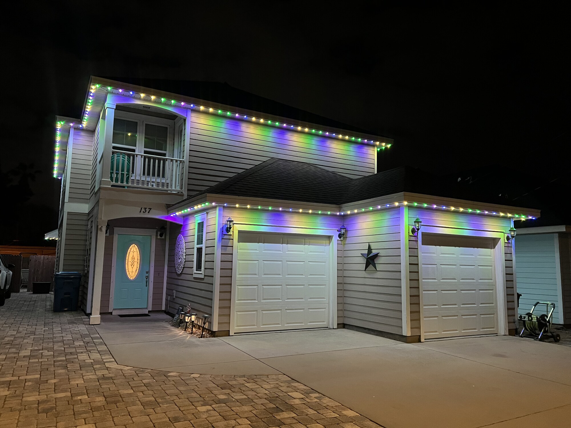 All Holiday Lighting example 3